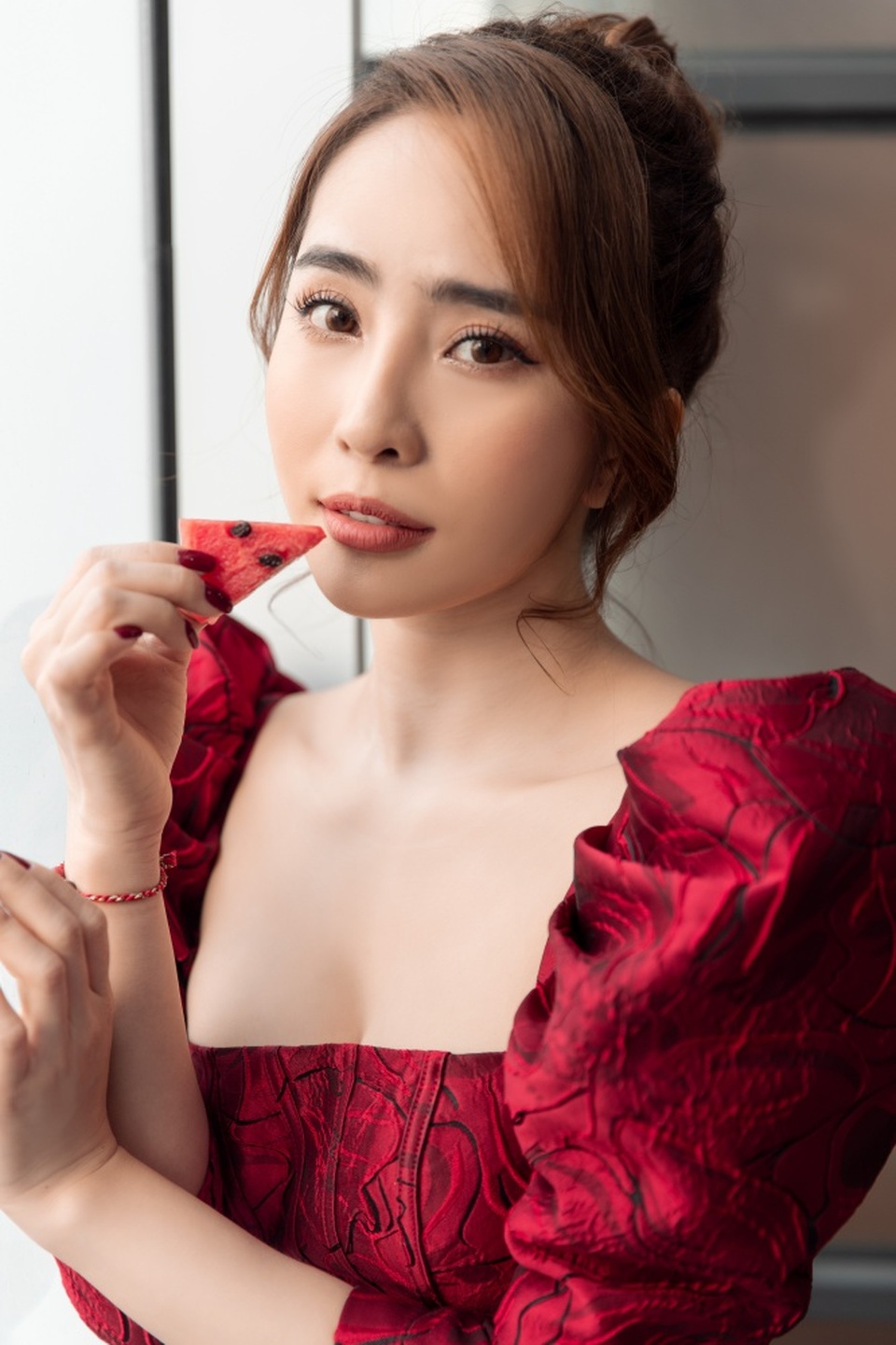Quỳnh Nga tiếp tục làm “tiểu tam” ghê gớm hơn hẳn Quỳnh Trinh, Nhã - 3 Quỳnh Nga tiếp tục làm “tiểu tam” ghê gớm hơn hẳn Quỳnh Trinh, Nhã - 3