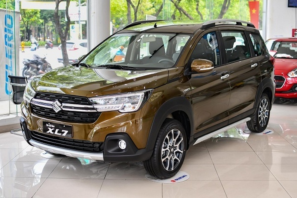 Thêm 10 mẫu ô tô giảm giá cao nhất lên đến 200 triệu đồng - 3 Thêm 10 mẫu ô tô giảm giá cao nhất lên đến 200 triệu đồng - 3