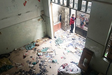 Cho là bị trộm, chủ nhà ‘giữ hiện trường’ cả năm