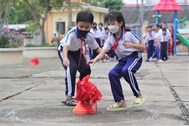 Phụ huynh đặt nặng thành tích học tập, con càng khó trở nên xuất chúng
