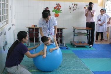 Thành lập khoa phục hồi chức năng ở bệnh viện Phụ sản - Nhi