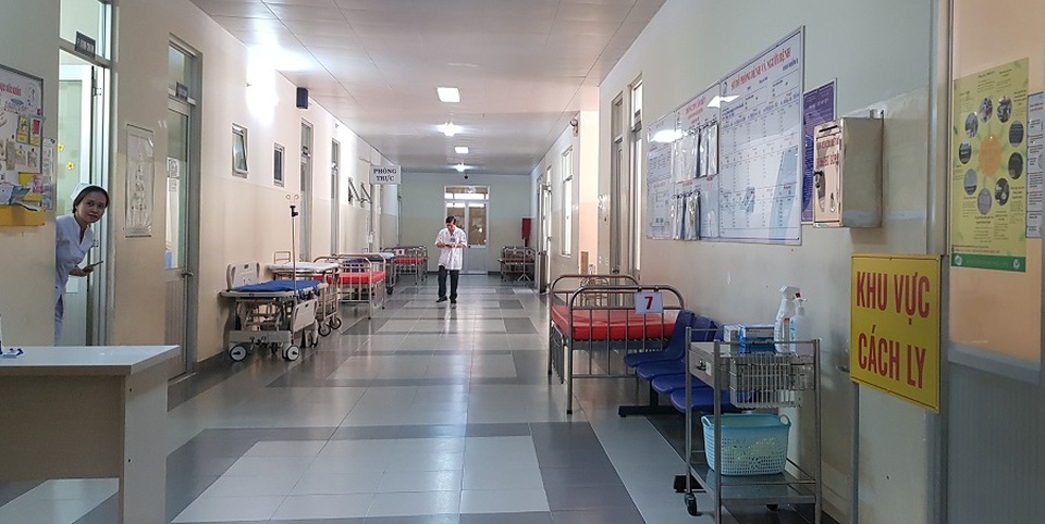 Hỏa tốc “cấm” nhân viên y tế tham gia các sự kiện đông người - 2 Hỏa tốc “cấm” nhân viên y tế tham gia các sự kiện đông người - 2