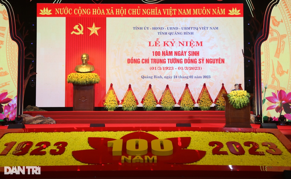 Kỷ niệm 100 năm ngày sinh vị Tư lệnh đường Trường Sơn huyền thoại - 1 Kỷ niệm 100 năm ngày sinh vị Tư lệnh đường Trường Sơn huyền thoại - 1