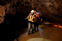 Đặc nhiệm Thái Lan suýt mắc kẹt trong hang Tham Luang vì sự cố máy bơm
