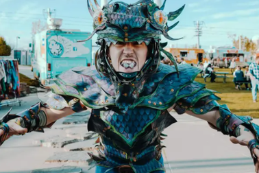 Chi 11.000 bảng Anh để hóa thân... thành rồng