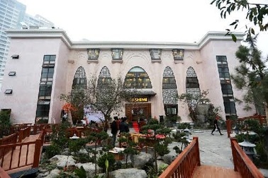 Tưng bừng chương trình bốc thăm trúng thưởng Sashimi BBQ Garden