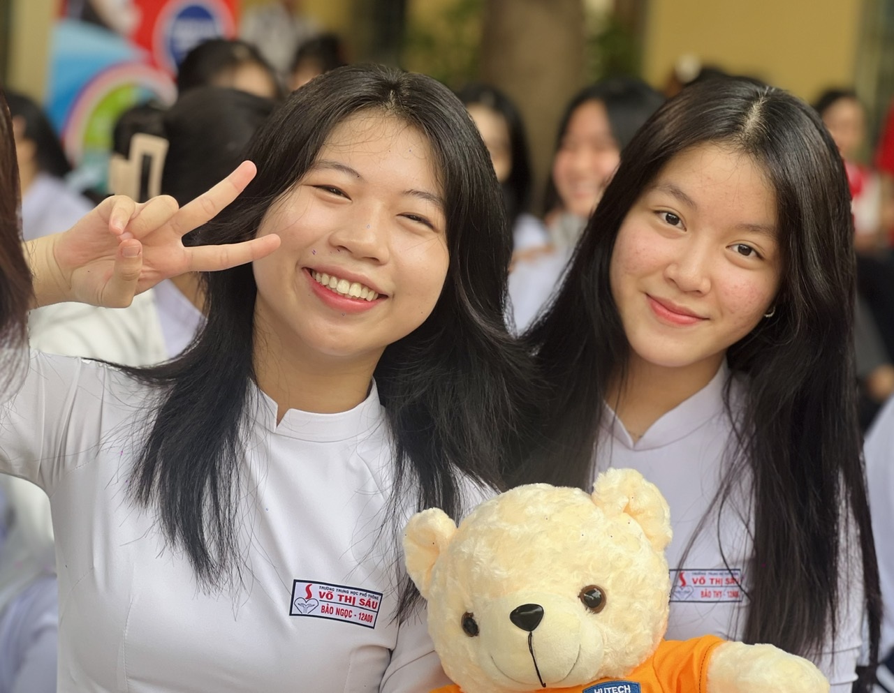 Läraren har två barn som går på valet: Mamman är lärare, barnen har bättre villkor än sina vänner - 1 Cô giáo có 2 con thủ khoa: Mẹ làm nghề giáo, con có điều kiện hơn bạn bè - 1