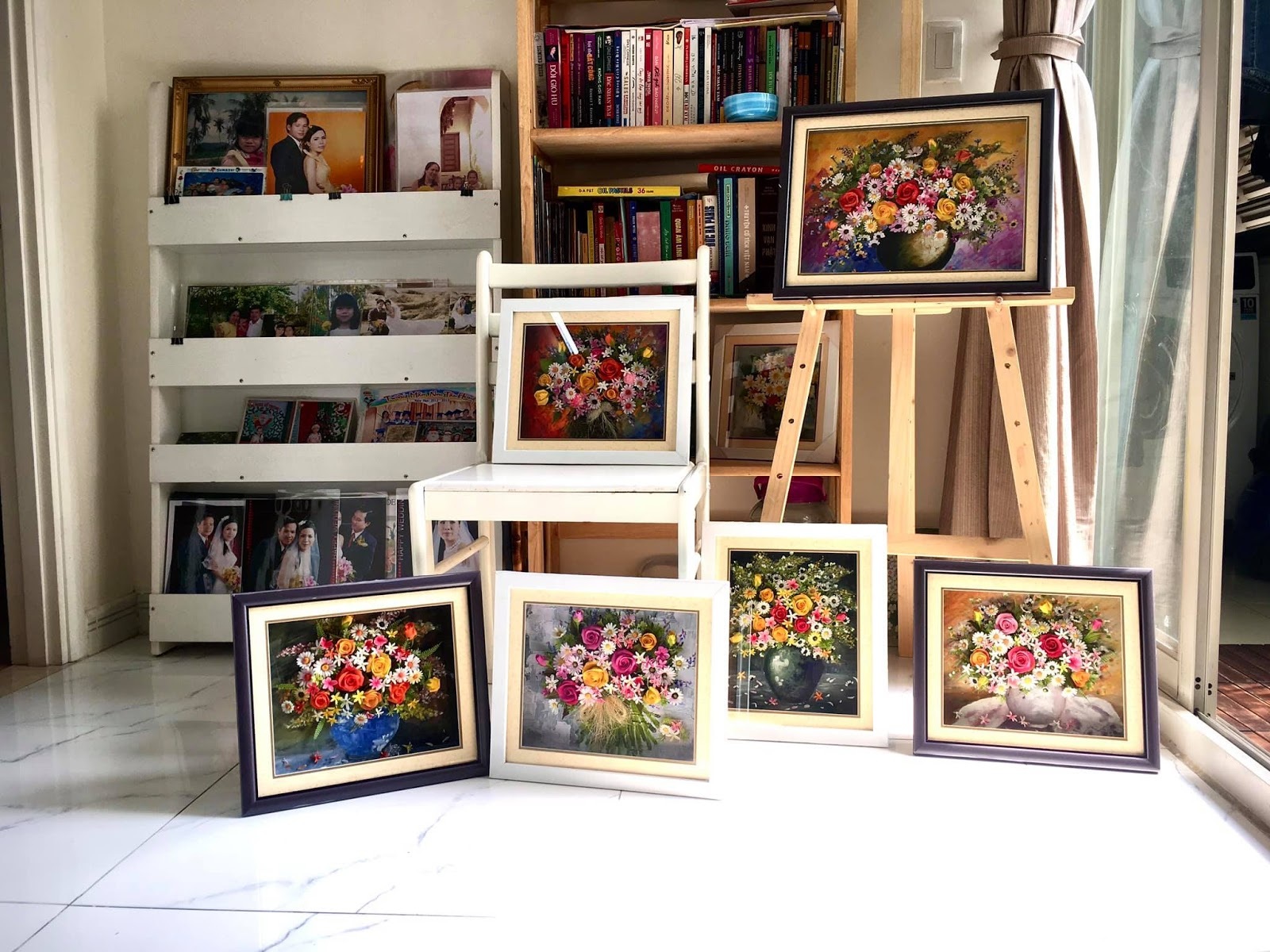 Người phụ nữ vẽ tranh bằng đất sét - 10