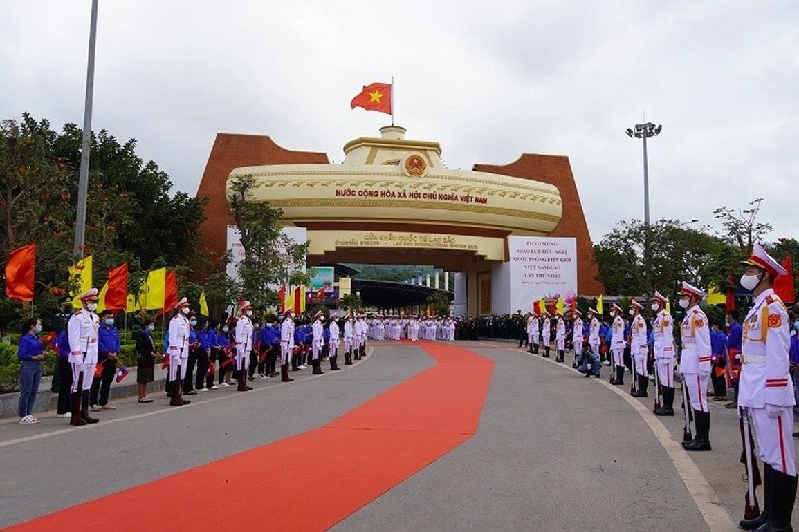 Việt Nam - Lào hợp tác quốc phòng toàn diện, xây dựng biên giới hòa bình - 3 Việt Nam - Lào hợp tác quốc phòng toàn diện, xây dựng biên giới hòa bình - 3