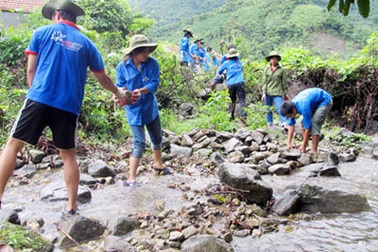 Hãy công bằng để sinh viên dân lập có niềm tin