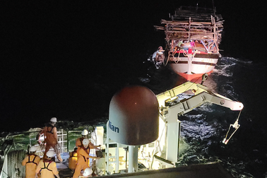 39 ngư dân Quảng Ngãi gặp nạn trên biển đã vào đất liền an toàn