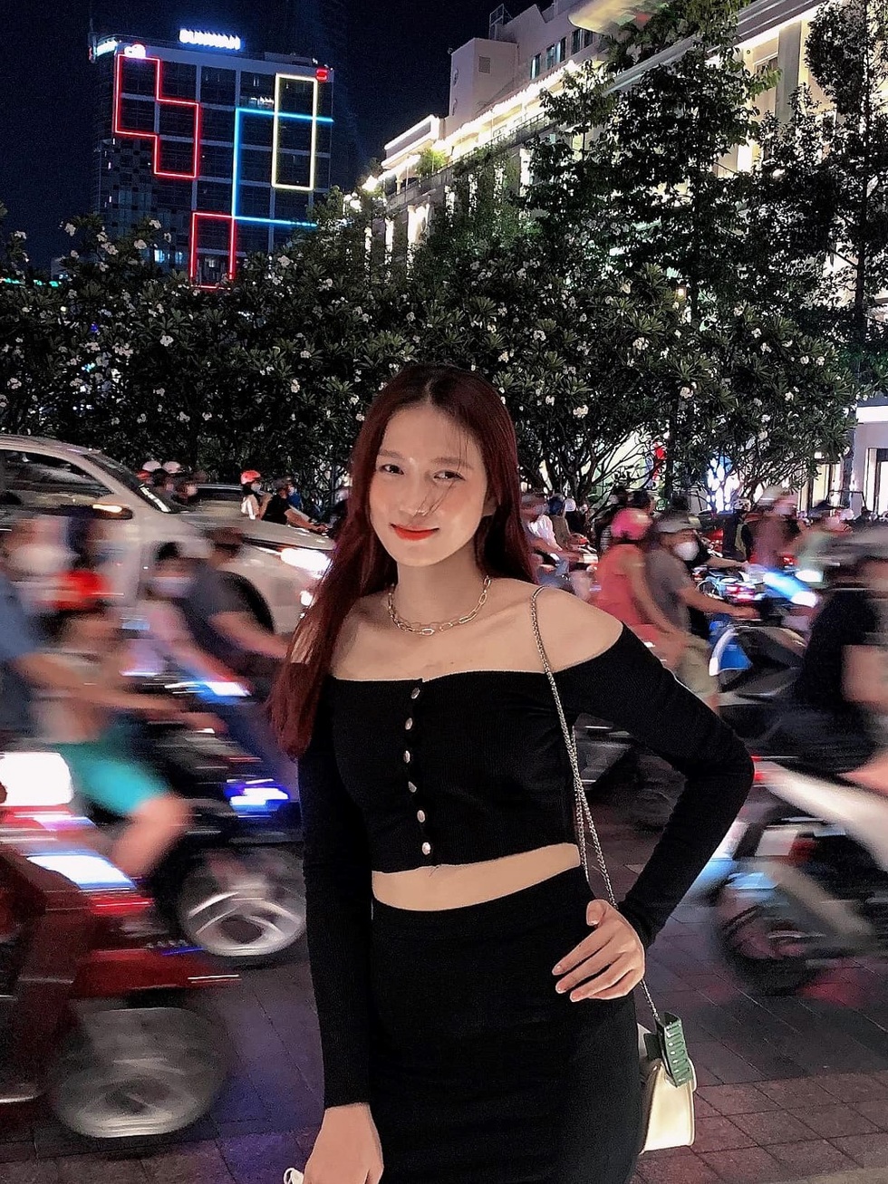 Hoa khôi bóng chuyền cao 1,81m: Ngoài đời bánh bèo, có bạn trai yêu chiều - 9 Hoa khôi bóng chuyền cao 1,81m: Ngoài đời bánh bèo, có bạn trai yêu chiều - 9