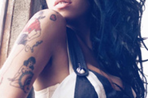 Amy Winehouse sắp ly dị chồng?