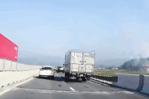 Những bài học từ tình huống ô tô suýt đâm vào công nhân đứng giữa cao tốc