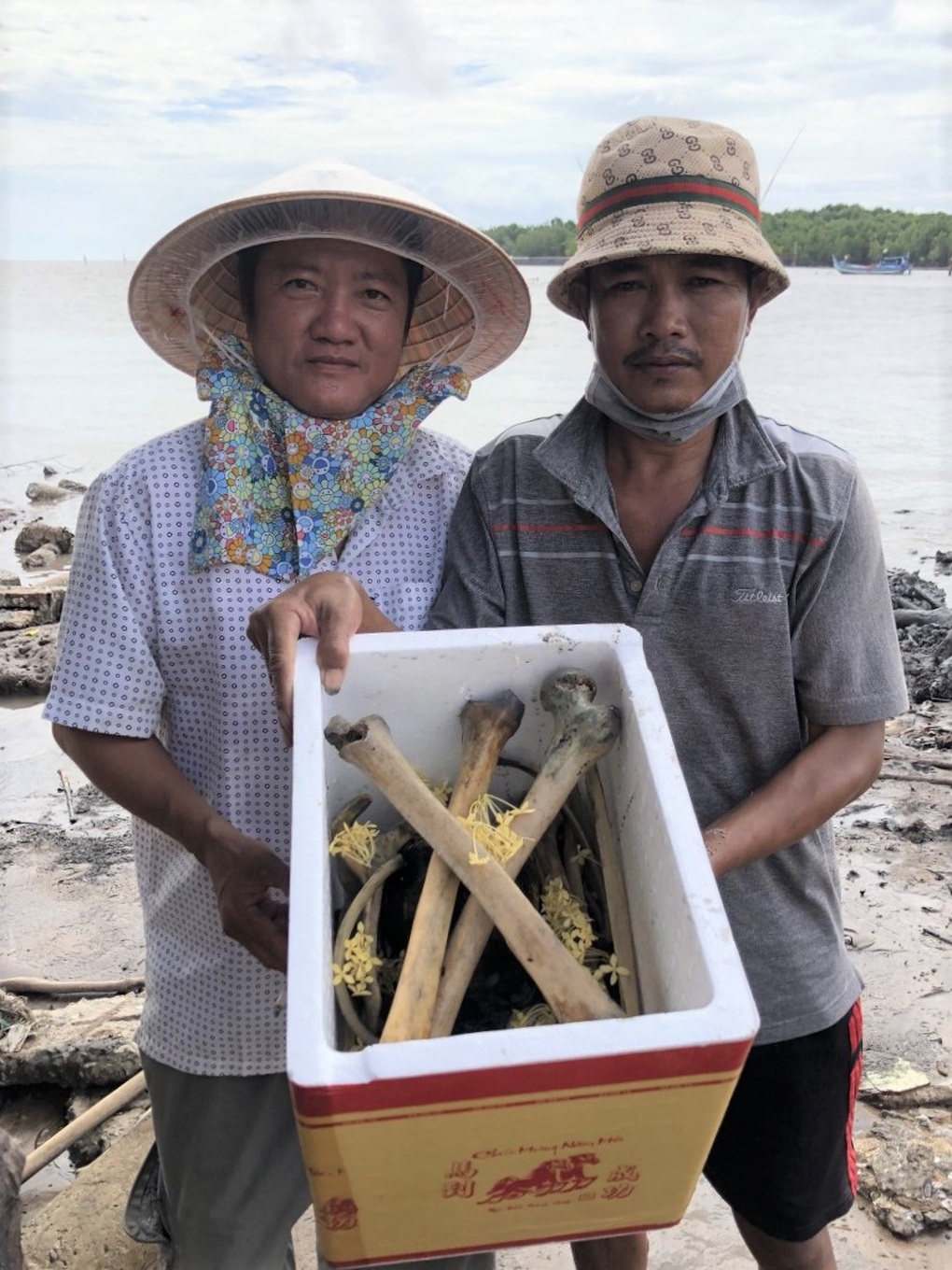 Phát hiện xương cốt giống của người ở Đất Mũi - Cà Mau - 1 Phát hiện xương cốt giống của người ở Đất Mũi - Cà Mau - 1