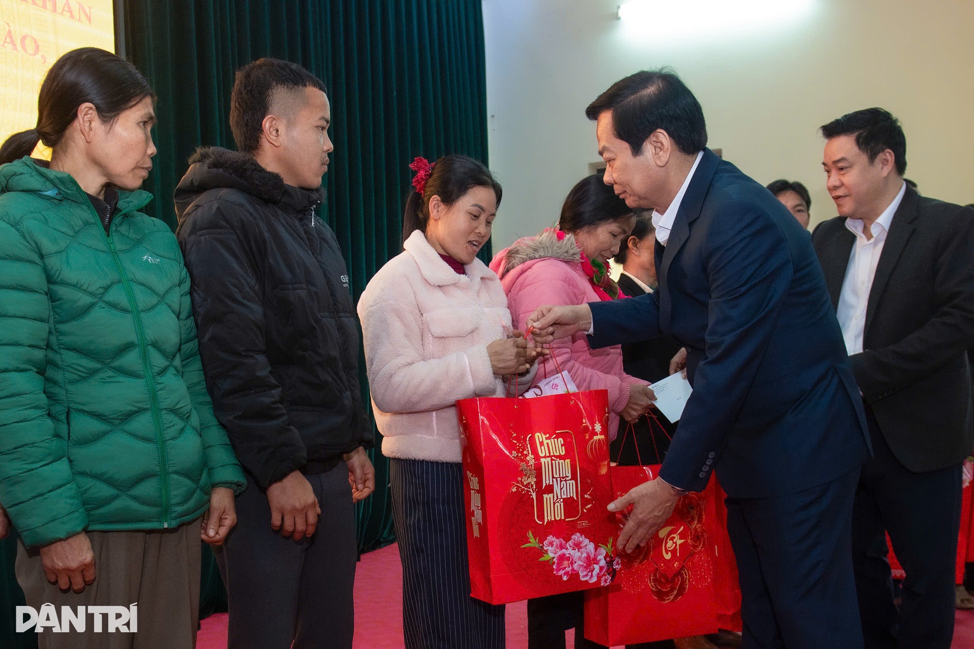 Bộ trưởng Bộ Nội vụ thăm thủ đô kháng chiến, tri ân tại Tân Trào - 10 Bộ trưởng Bộ Nội vụ thăm thủ đô kháng chiến, tri ân tại Tân Trào - 10