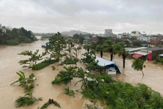 Điểm bất thường của cơn bão số 15