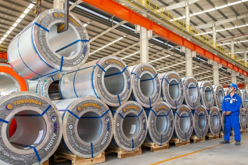 Tôn Đông Á ra mắt bộ sản phẩm mới mang bản sắc Việt - 2 Tôn Đông Á ra mắt bộ sản phẩm mới mang bản sắc Việt - 2